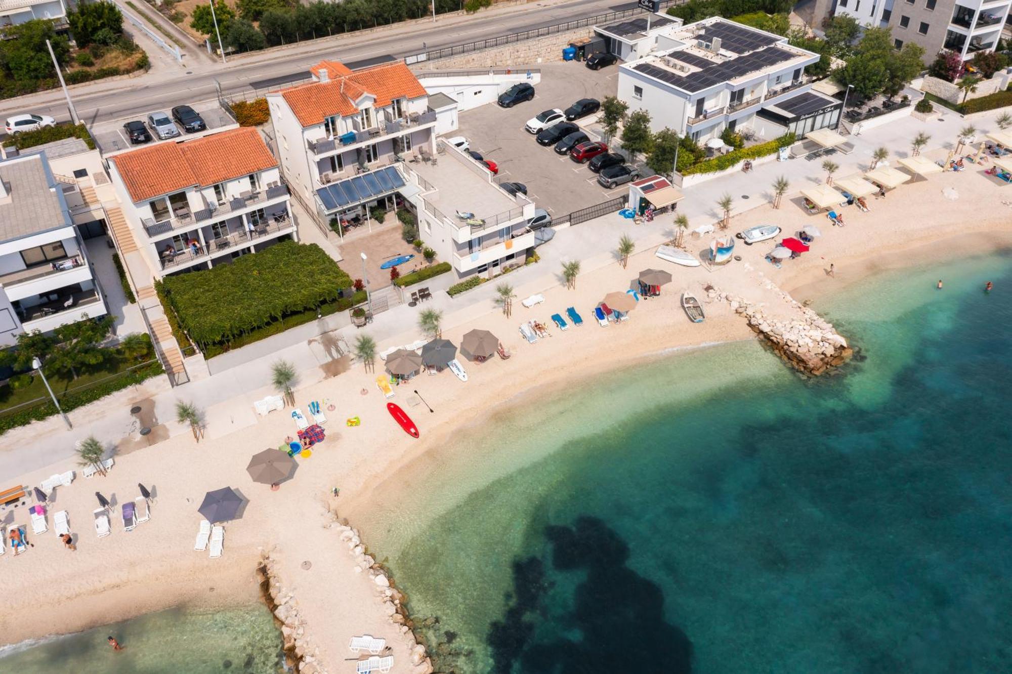 Seaside Luxury Suites ポドストラナ エクステリア 写真