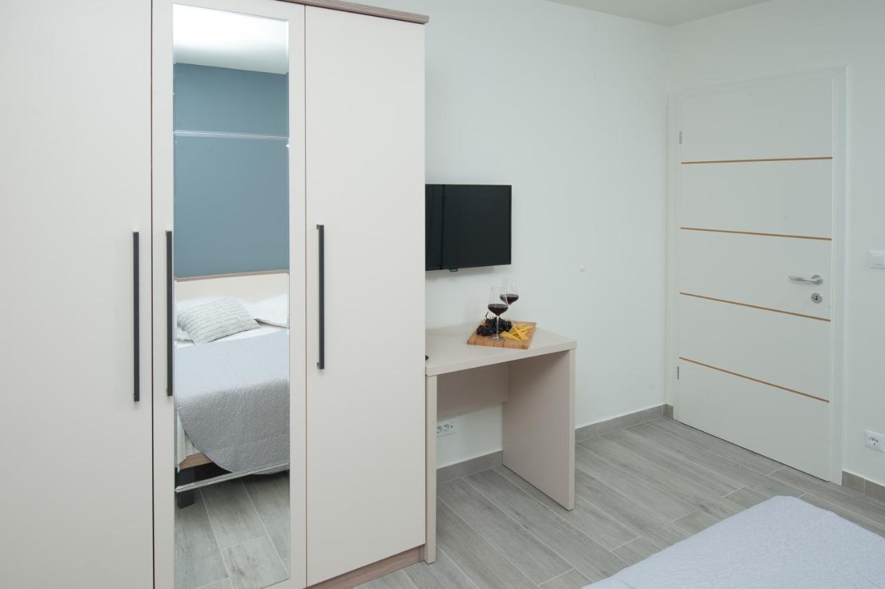 Seaside Luxury Suites ポドストラナ 部屋 写真